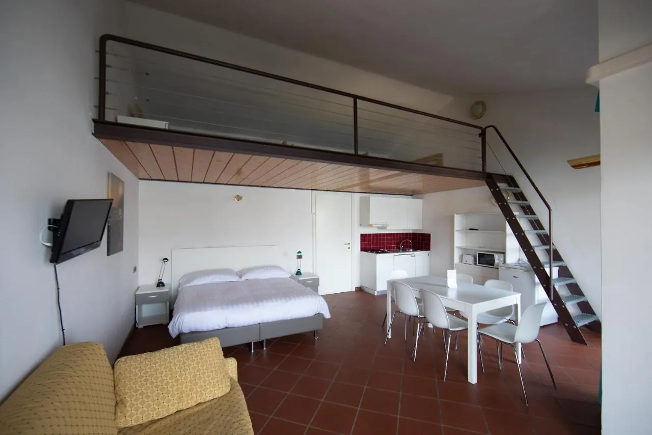 ** Aparthotel Residence Sporting Malcesine Italy